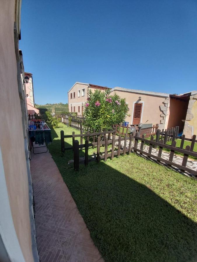 Villa Casa Dalena Lu Razzoni Exterior foto